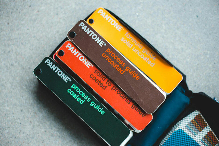 pantone-suffolk